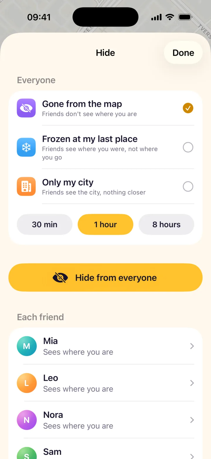The Hide screen: gone from the map, frozen at the last place or only the city, for 30 minutes, an hour or 8 hours, and a rule for each friend